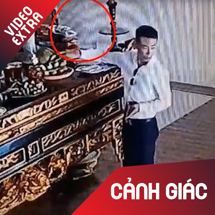 Nguoi dan ong tranh thu trom tien vieng chua o Vinh Phuc hinh anh