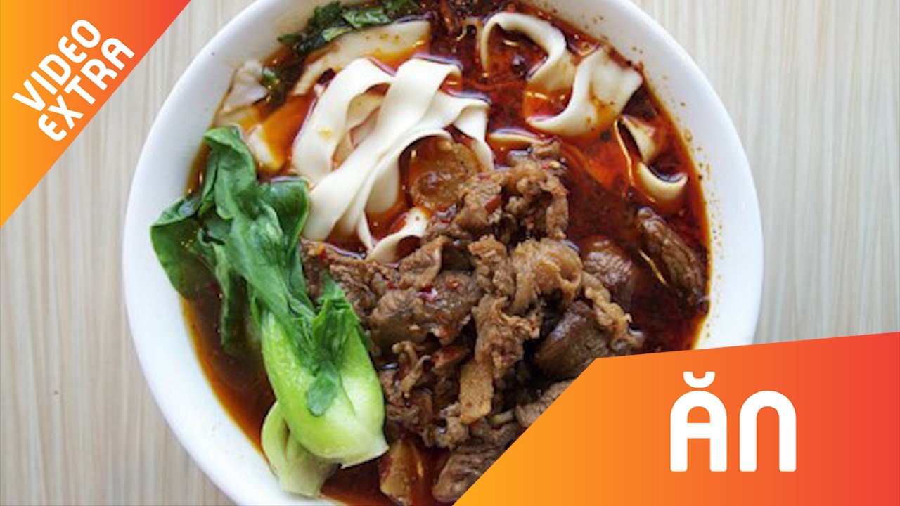 Bat pho gia hon 2.000 USD, nau boi 12 dau bep, moi 4 to duoc ban hinh anh