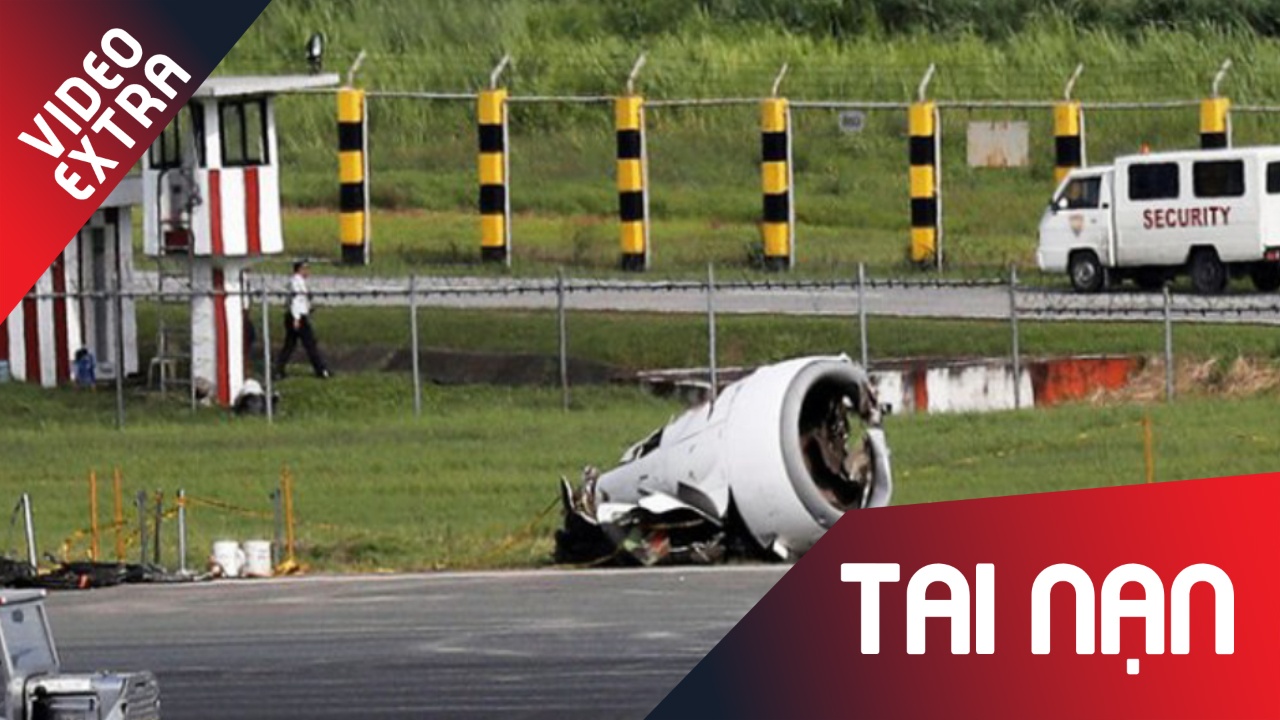 Giay phut ben trong may bay truot khoi duong bang o Philippines hinh anh