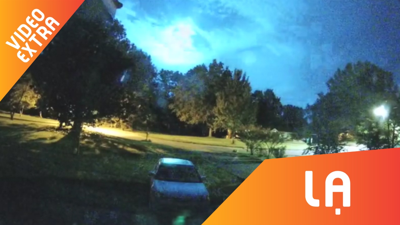 Manh thien thach roi, ruc sang ca bau troi o My hinh anh