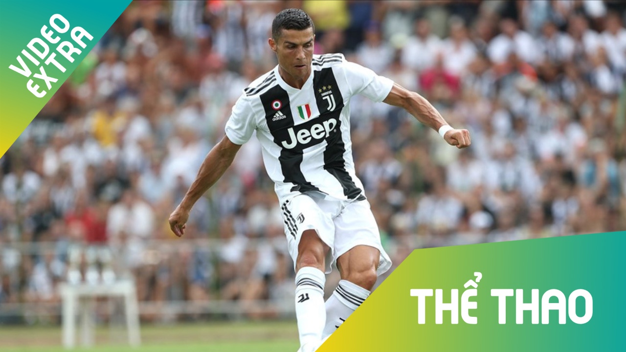 Ronaldo choi no luc truoc Lazio tai vong 2 Serie A hinh anh