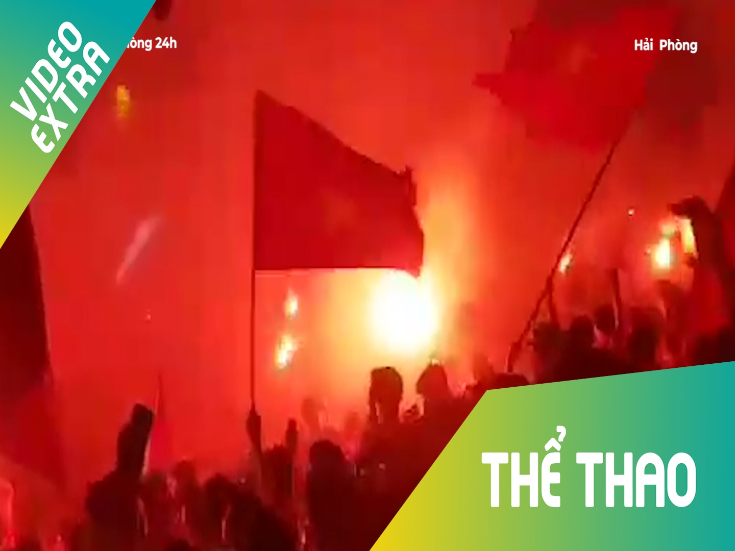 Khong khi an mung chien thang khap cac thanh pho lon hinh anh