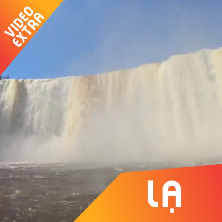 Thot tim canh cheo thuyen kayak lao xuong tu thac nuoc cao 30m hinh anh