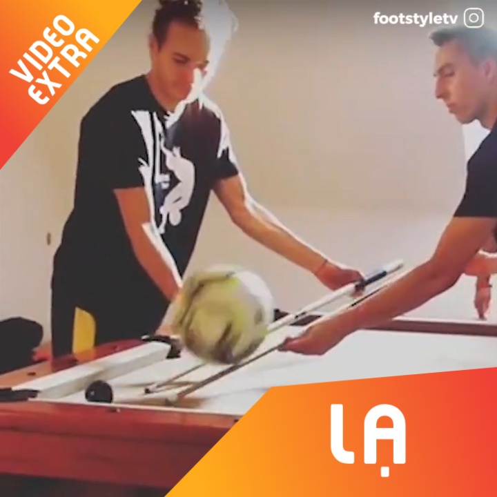 Khi bong da ket hop cac mon the thao khac hinh anh