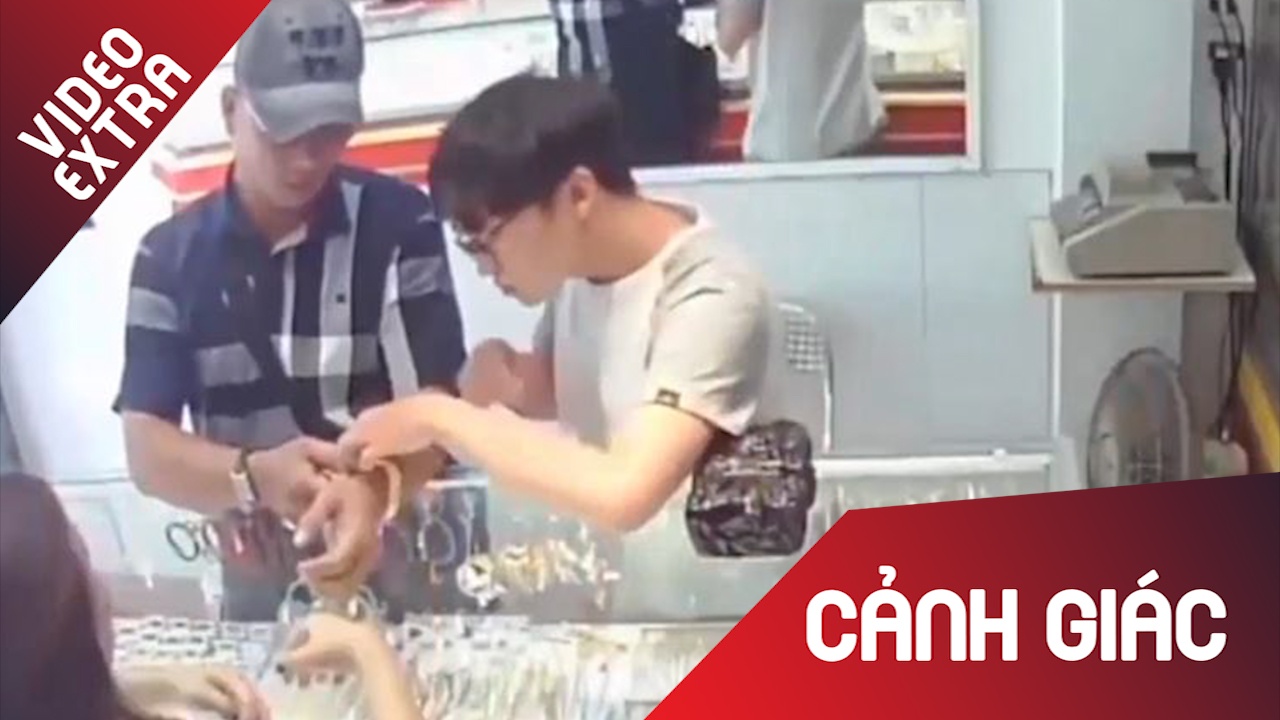 Mang bich USD gia, vo mua lac vang roi bo chay hinh anh