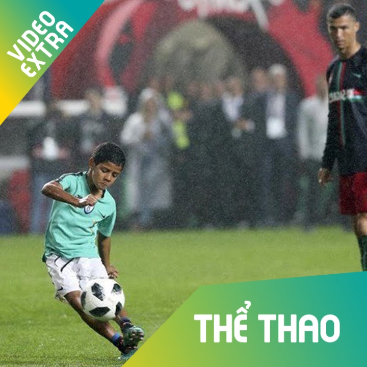 Con trai Ronaldo lap sieu pham y het bo o doi U9 Juventus hinh anh