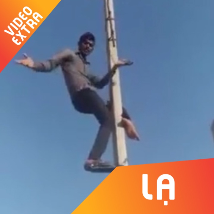 Thanh nien leo cay nhu di tren mat dat hinh anh