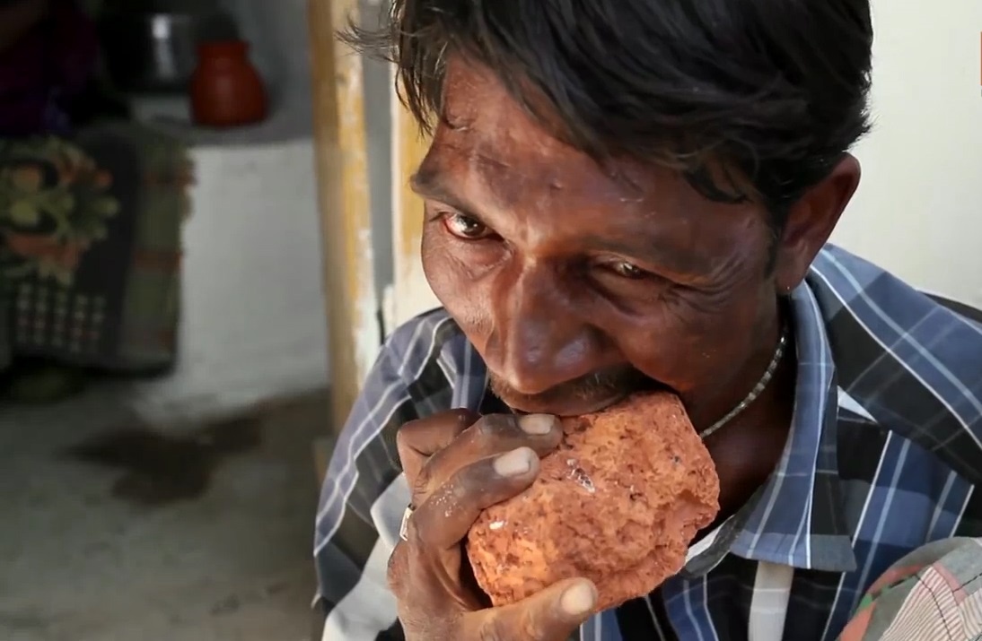 Di nhan nhai rau rau bun dat, gach da o An Do hinh anh