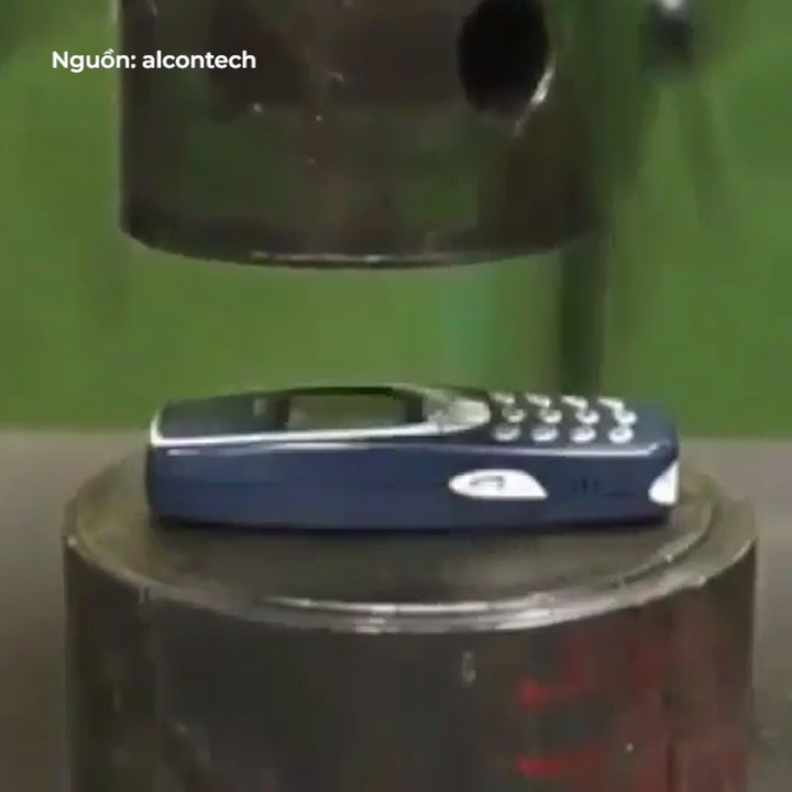 Thu thach nghien nat Nokia 'huyen thoai' duoi may nen hinh anh