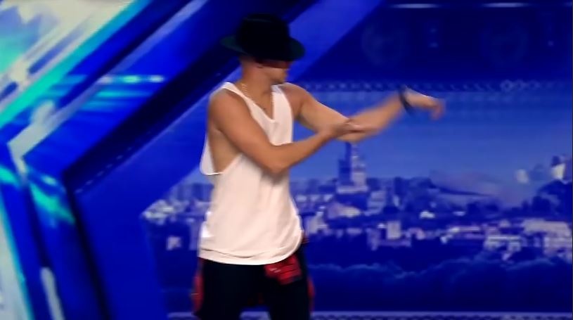 Nhung buoc nhay duong pho khien ban giam khao bat ngo hinh anh