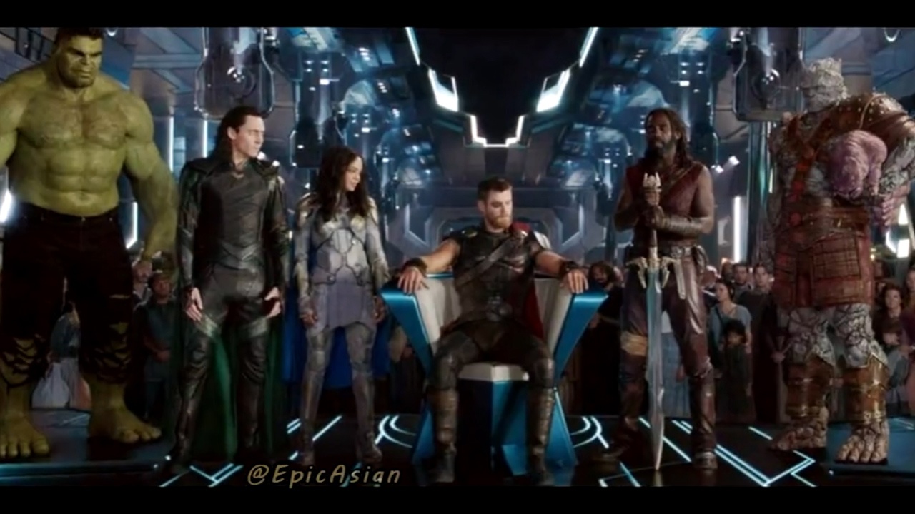 Ke chuyen Avengers: Infinity War bang tieng Anh kieu Thai hinh anh