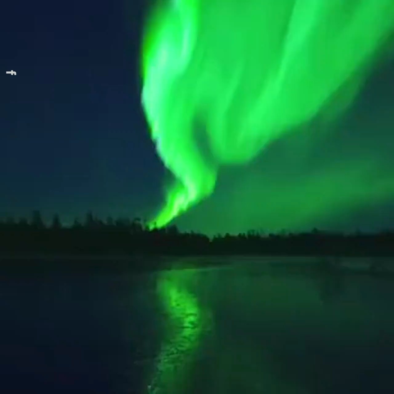 Cuc quang ruc ro, huyen ao tren bau troi Bac Au hinh anh