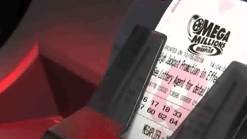 Giai thuong xo so Mega Millions o My tang len muc ky luc 667 trieu USD hinh anh