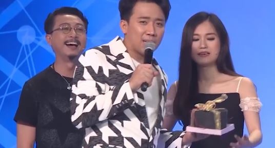 Hari Won va Tran Thanh bat tay nhau 'dot nha' Lam Vy Da hinh anh