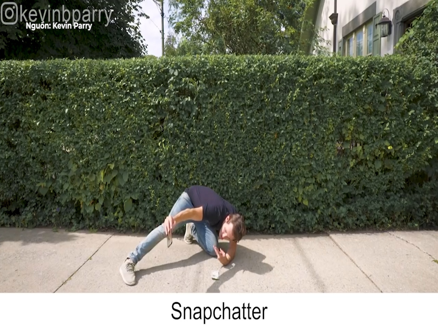 50 bieu cam hai huoc khi ban nhat duoc tien roi hinh anh