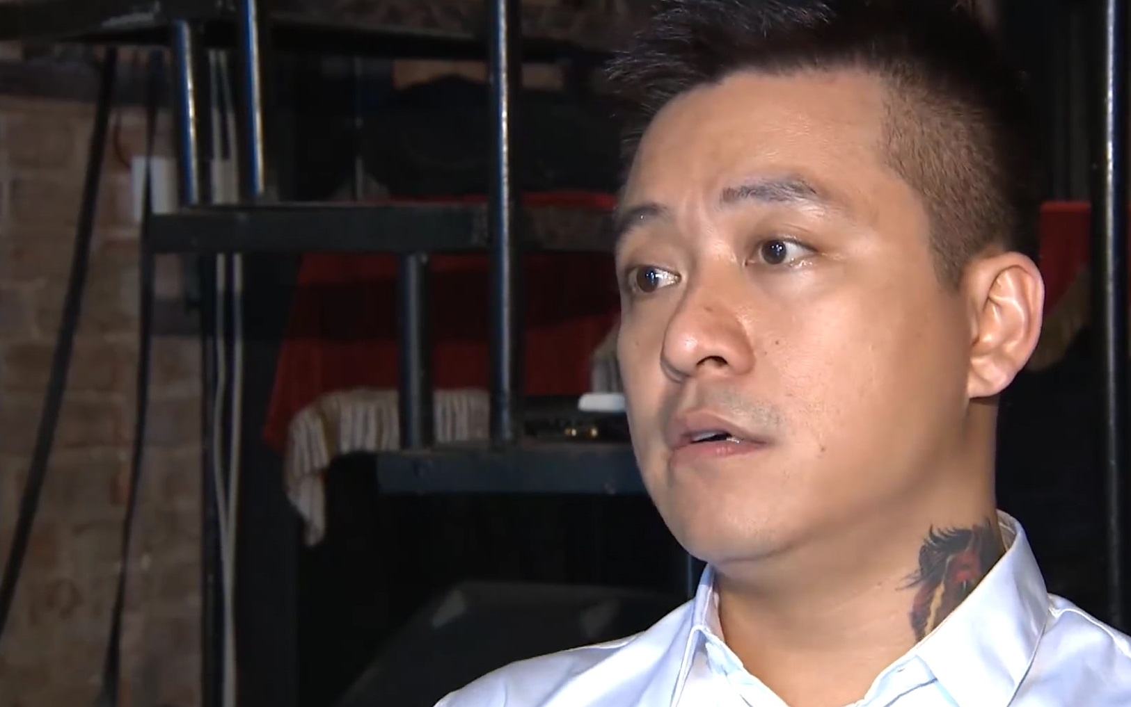 Ca si Tuan Hung trai long sau 2 su co lien tiep hinh anh