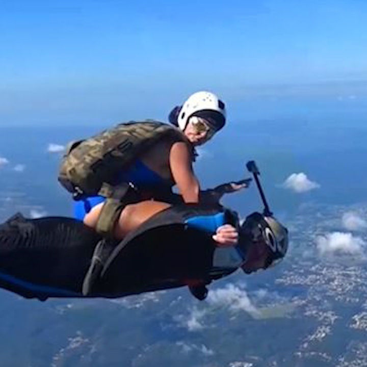 Chuyen du ngoan tren khong trung bang du luon hinh anh