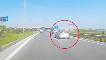 Taxi di lui tren cao toc Ha Noi - Thai Nguyen hinh anh