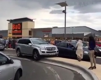 Nhung tinh huong hai huoc khi dung, dau xe hinh anh