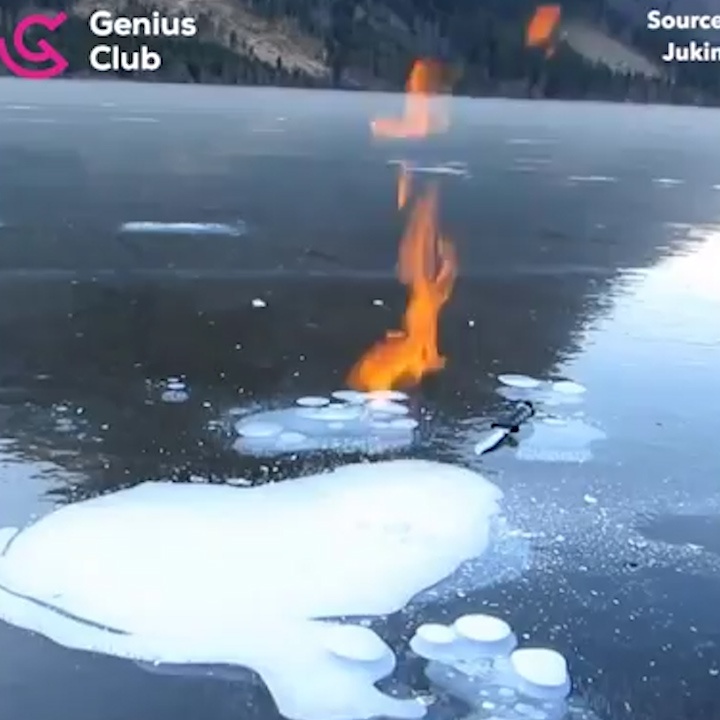 Tro 'ao thuat' dot lua ngay tren be mat bang hinh anh