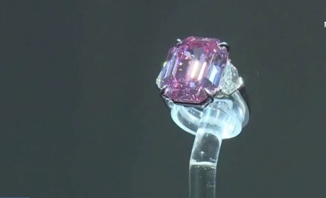 Can canh vien kim cuong dac biet tri gia 50 trieu USD hinh anh