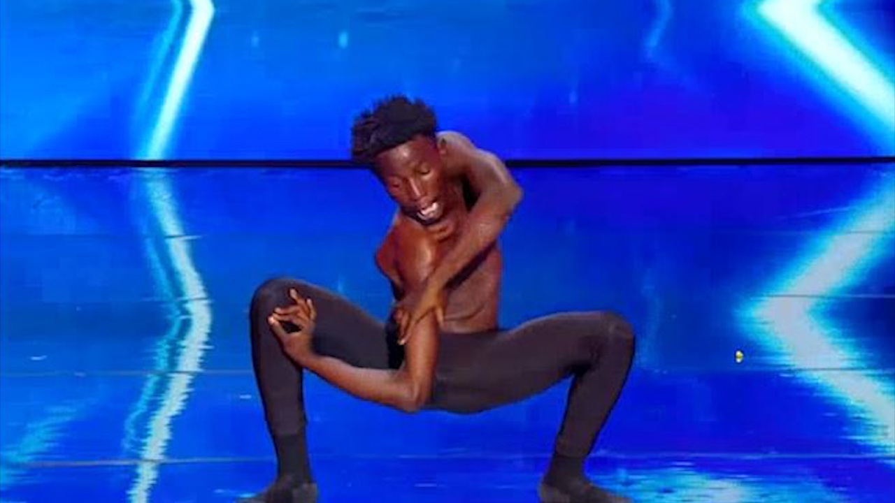 Nghe si nhan nut vang vi kha nang be nguoi tai France's Got Talent hinh anh