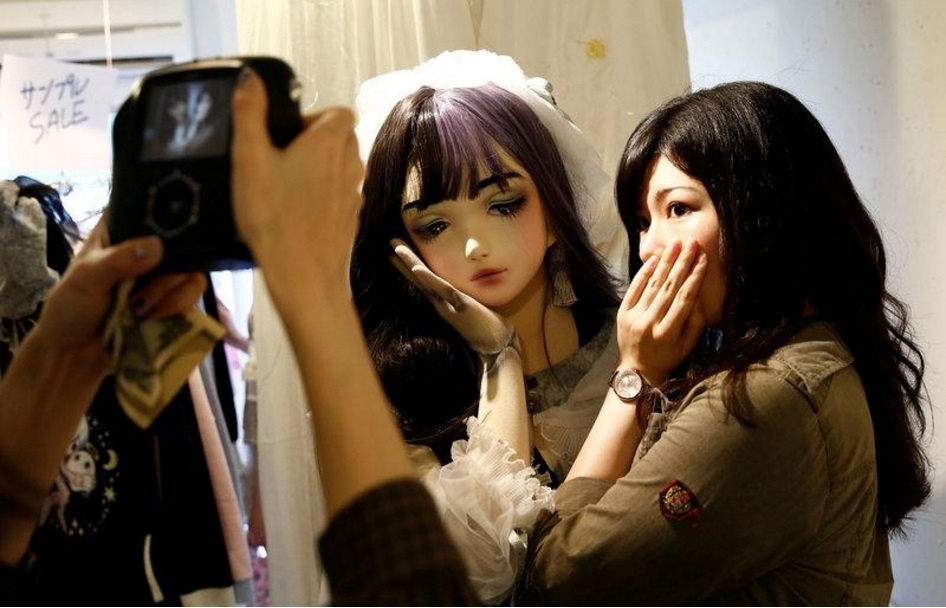 Nguoi mau 'bup be song' dau tien o Nhat Ban hinh anh