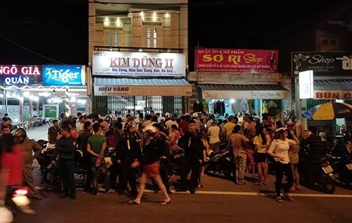 Cuop tiem vang chi trong 2 giay o Quang Nam hinh anh