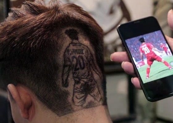 Fan cuong khac chan dung Phan Van Duc, Cong Phuong... len toc hinh anh