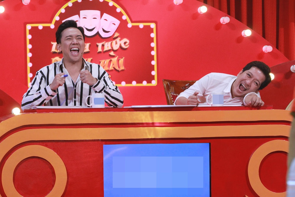 Tran Thanh cuoi ngat truoc man hoa thay tro Duong Tang cua 5 chu tieu hinh anh