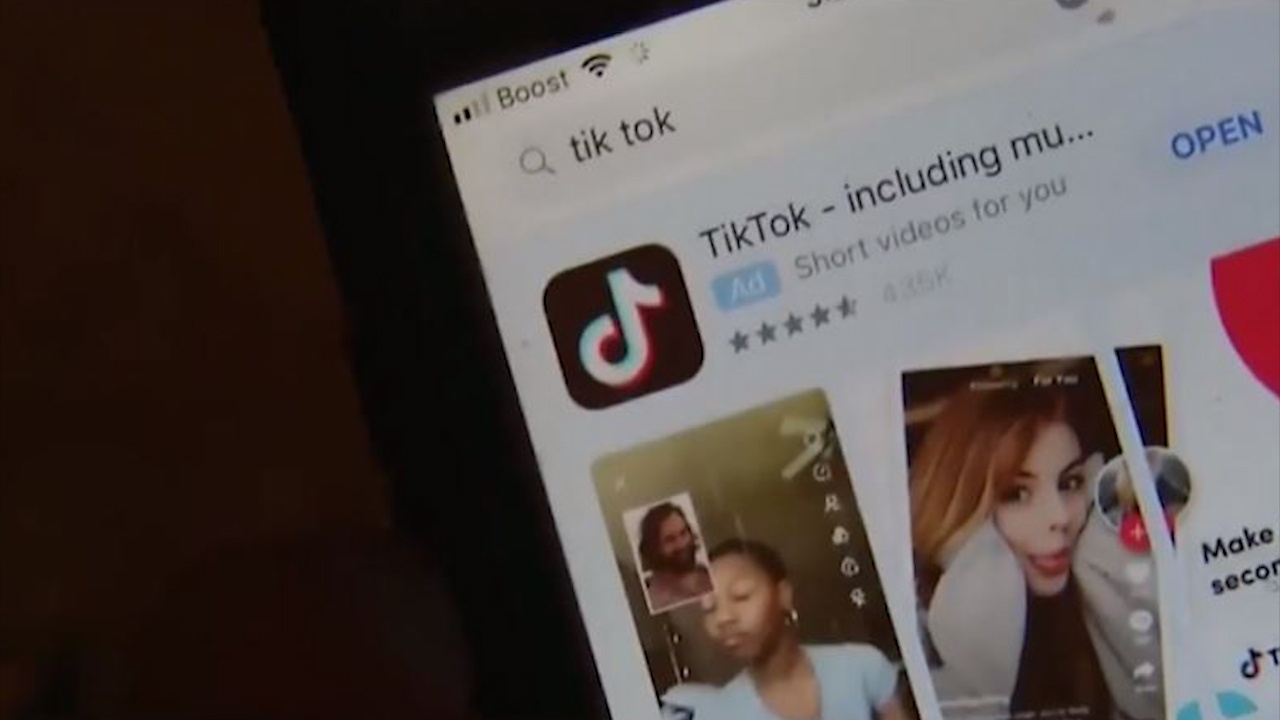 Nhung nguy hiem rinh rap cac be gai tren ung dung video TikTok hinh anh