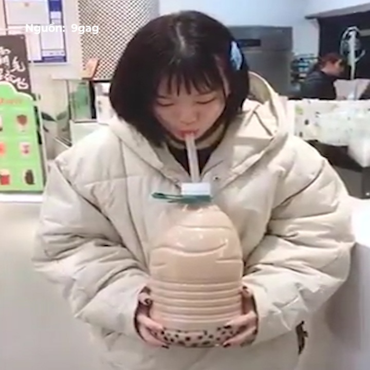 Binh tra sua 4 lit day ap tran chau cho nhung tin do dam me do ngot hinh anh