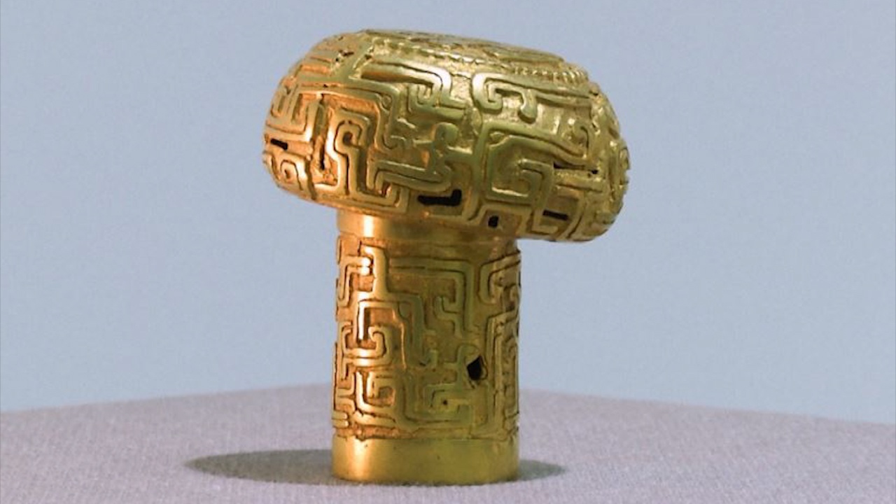 Tim thay quyen truong vang 2.500 nam tuoi o Trung Quoc hinh anh