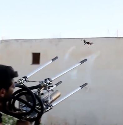 Sung tu che de 'tom gon' flycam hinh anh