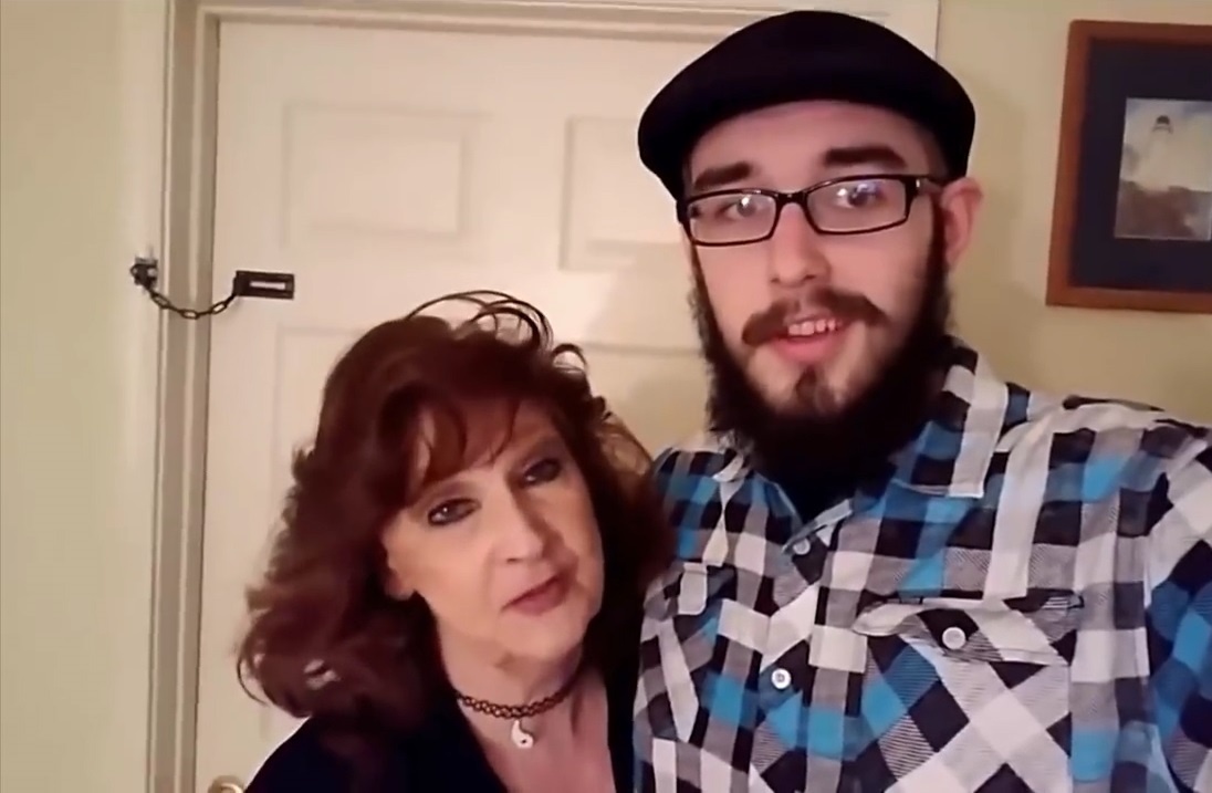 Cu ba 71 tuoi cuoi chang trai 18 tuoi ngay lan dau gap mat o My hinh anh