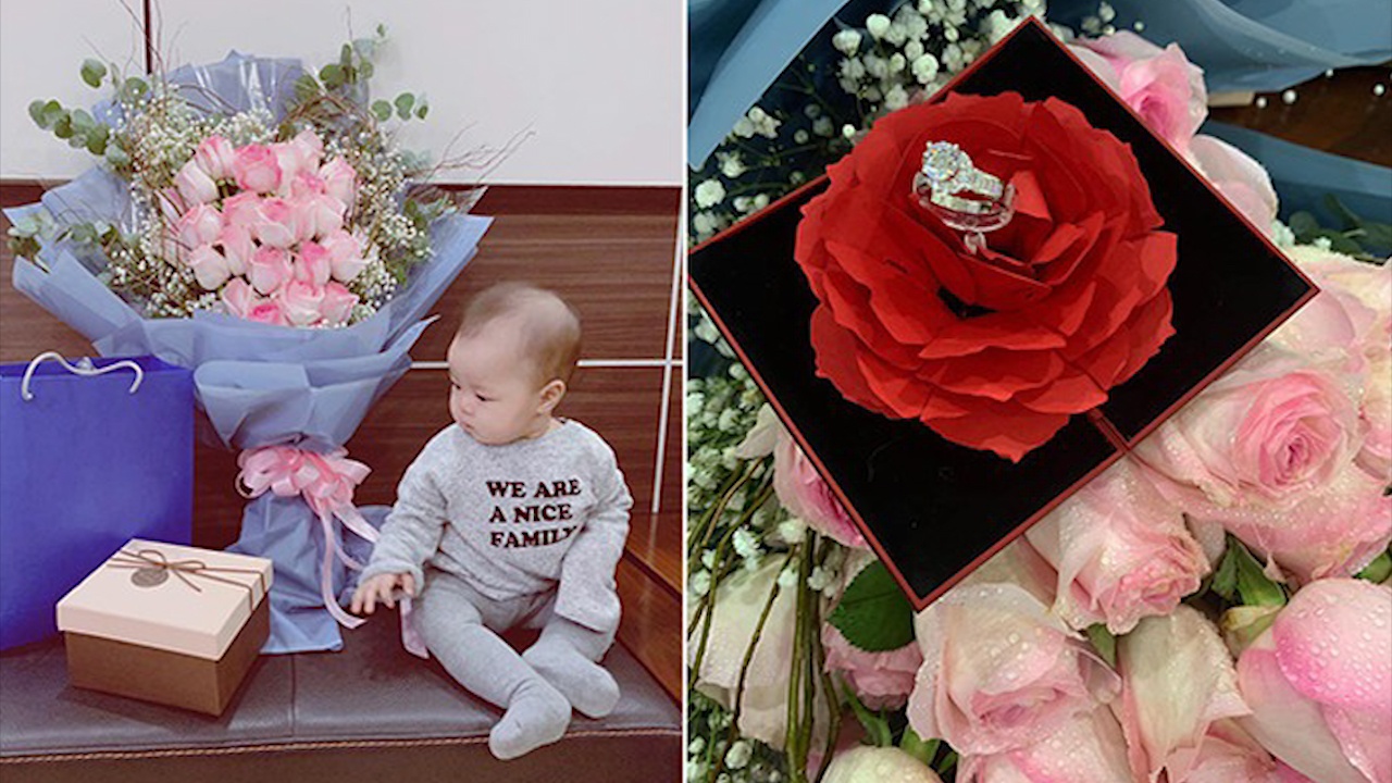 Que Ngoc Hai tang nhan kim cuong cho vo sau chien thang hinh anh