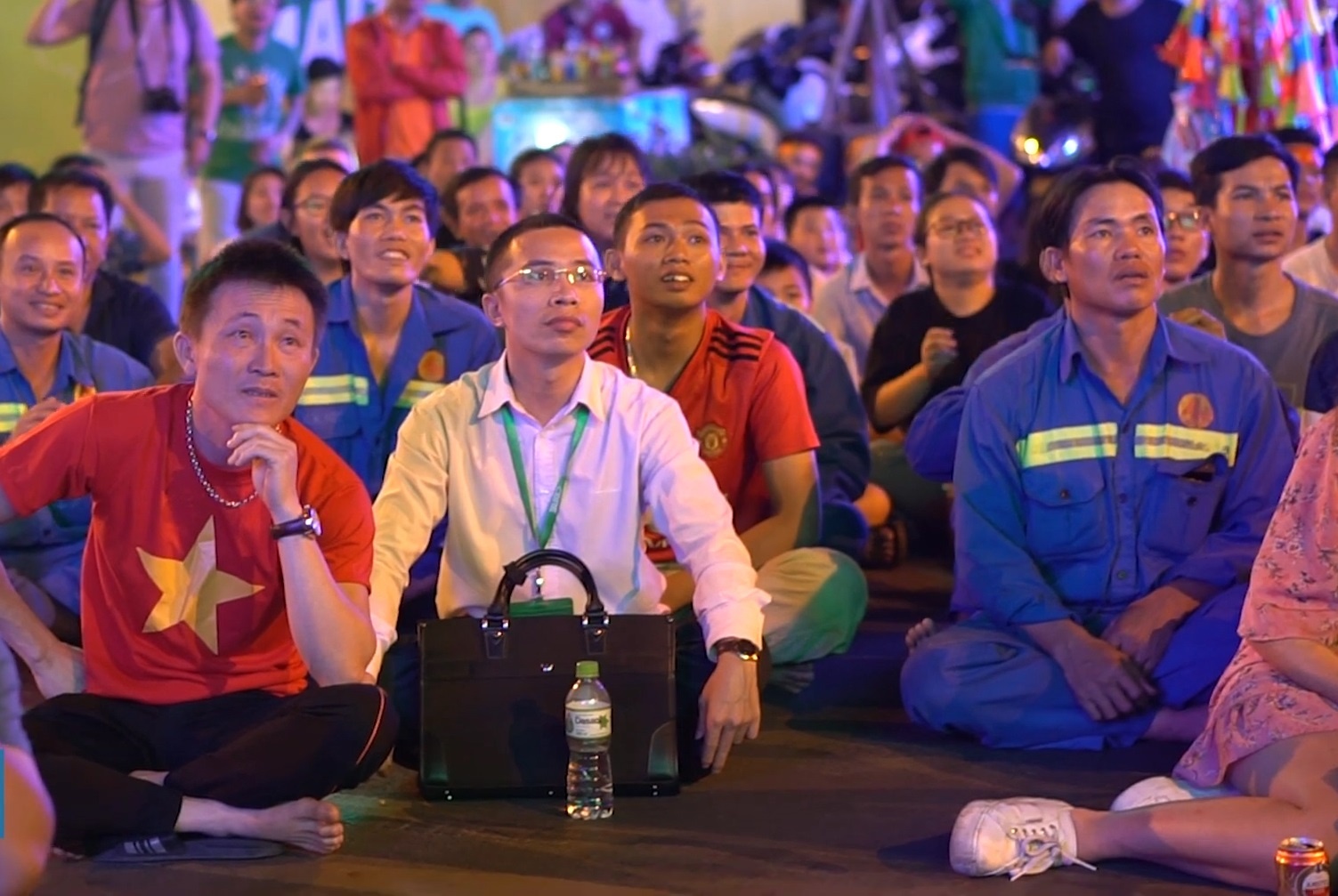 Nhung cung bac cam xuc kho quen cua CDV trong tran Viet Nam - Nhat Ban hinh anh