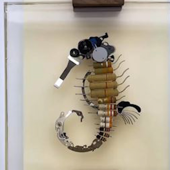 Nhung con vat duoc lam tu bo phan co khi nhu that hinh anh