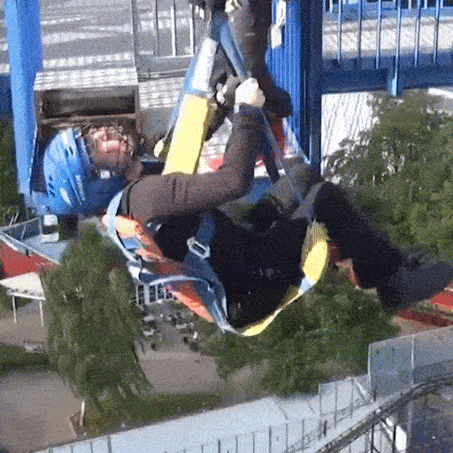 Tro choi mao hiem roi tu do tu dinh thap cao 30 m hinh anh