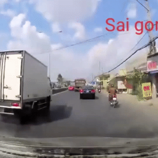 Xe ben hat tung oto con o Binh Duong hinh anh