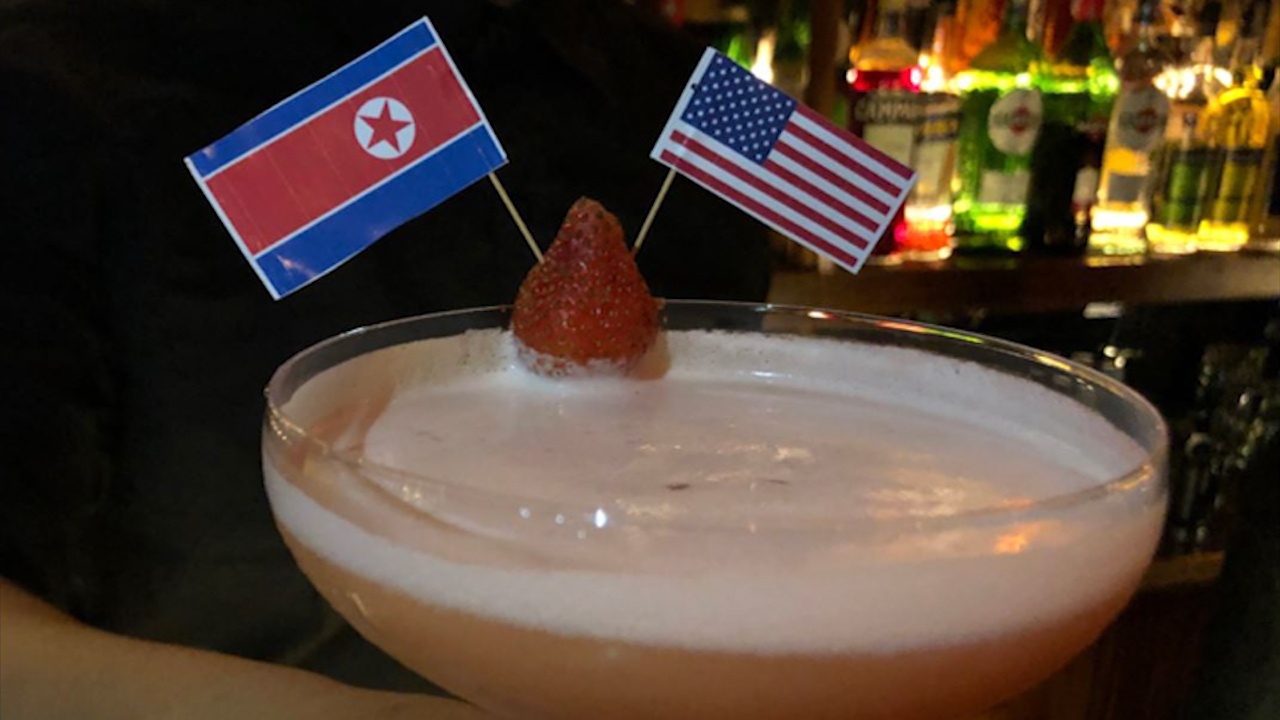 Quan nuoc o Ha Noi phuc vu phong cach thuong dinh My - Trieu hinh anh