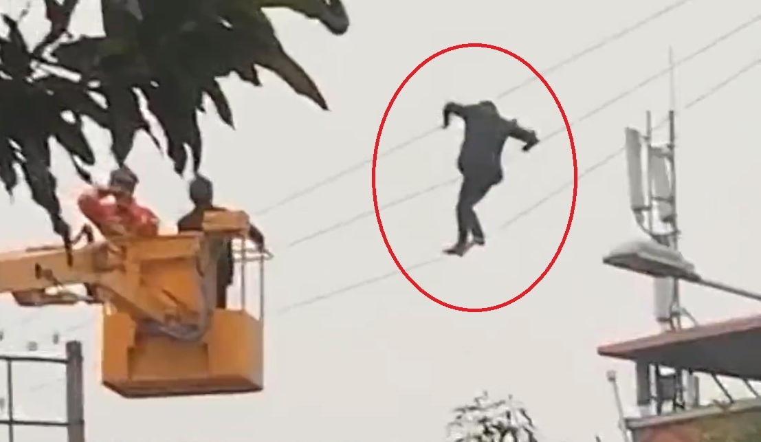 'Ma men' du minh tren day dien cao the nhu lam xiec o Trung Quoc hinh anh