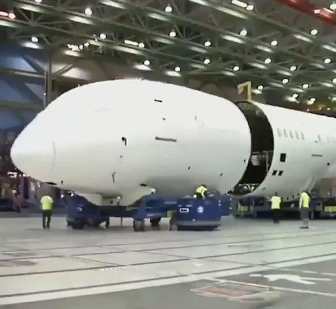 Quy trinh lap rap mot chiec may bay Boeing 787 Dreamliner hinh anh