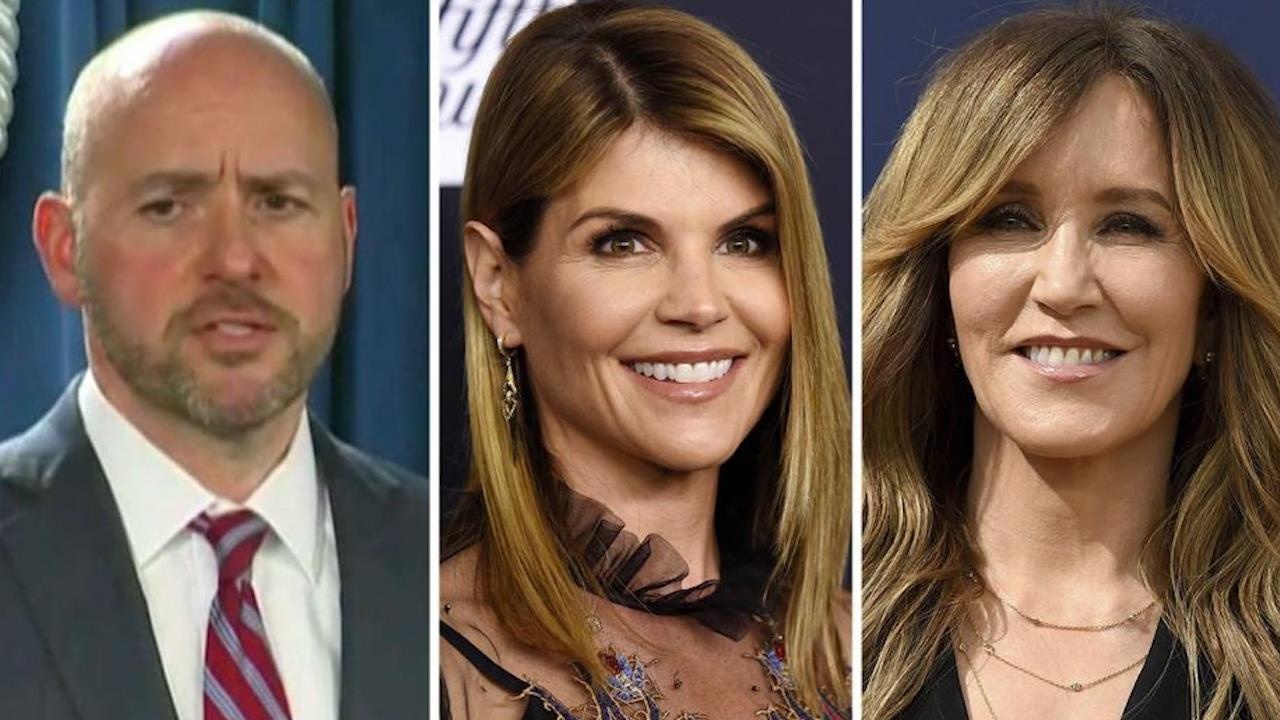 Nhieu sao Hollywood bi bat vi 'chay' truong danh tieng cho con hinh anh