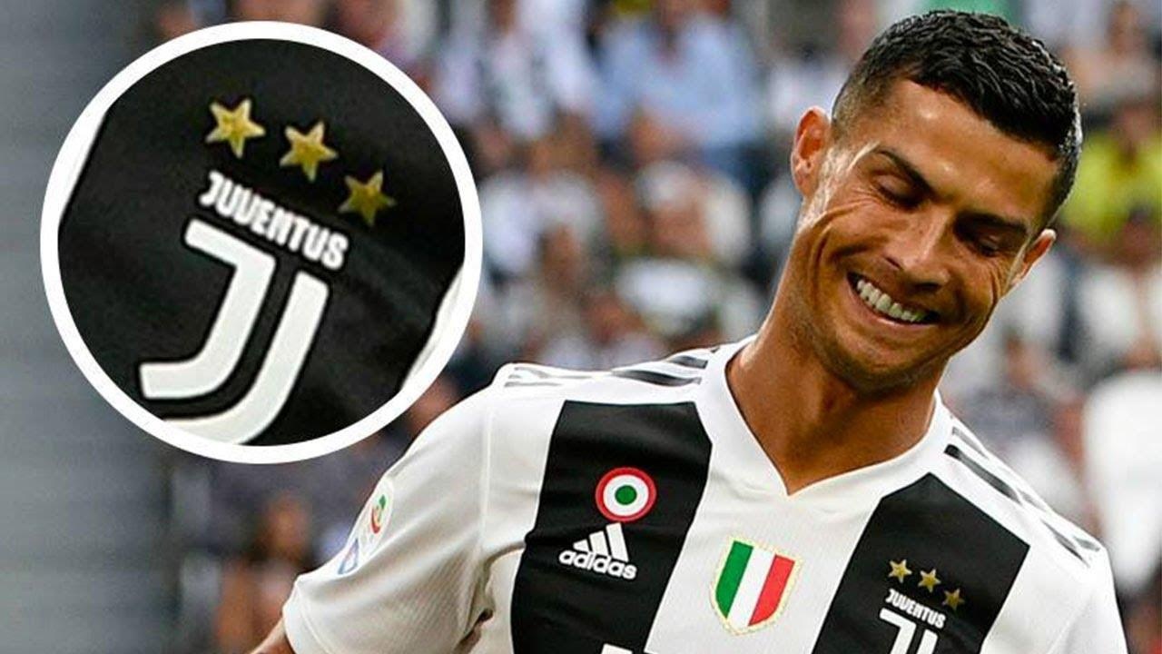 Vi sao so ngoi sao tren ao Ronaldo thay doi khi chuyen doi bong? hinh anh