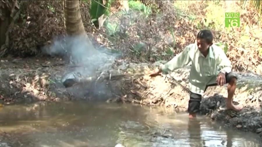 Bi an ho nuoc tu soi tram tuoi o Vinh Long hinh anh