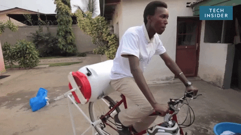 Thiet bi giat quan ao bang xe dap hinh anh