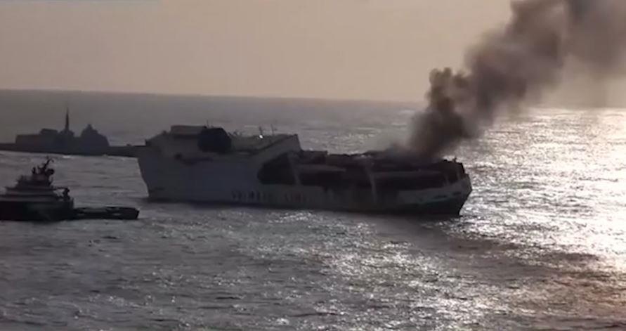 Hang nghin sieu xe trieu do chay ruc tren Dai Tay Duong hinh anh