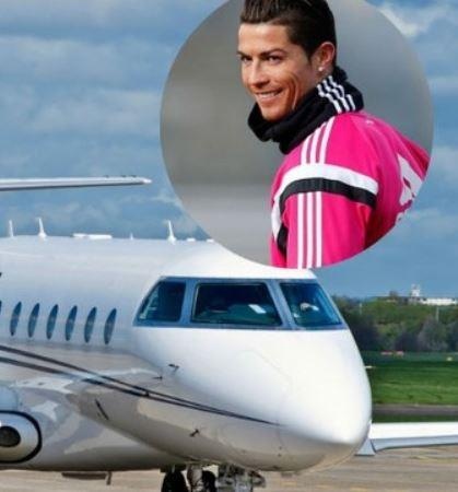 Thoi quen chi tieu dien ro nhat trong ky nghi cua cac cau thu hinh anh