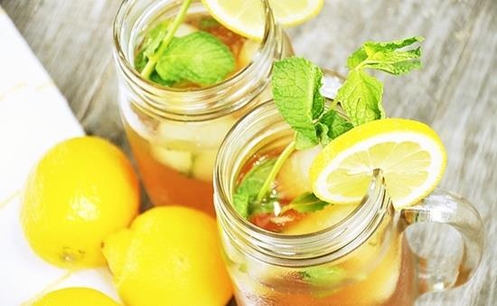 Sai Gon nang nong, nhieu dich vu 'hot bac' hinh anh